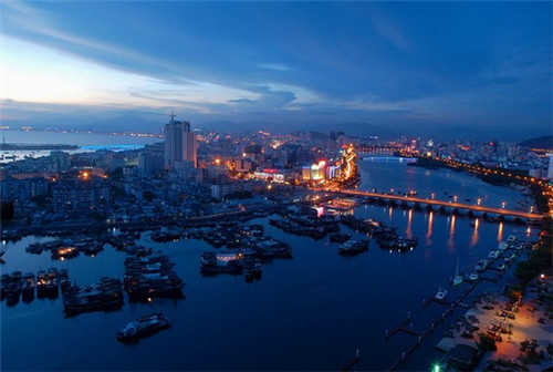 皇雅系统是十大品牌吗（皇雅尊门业）